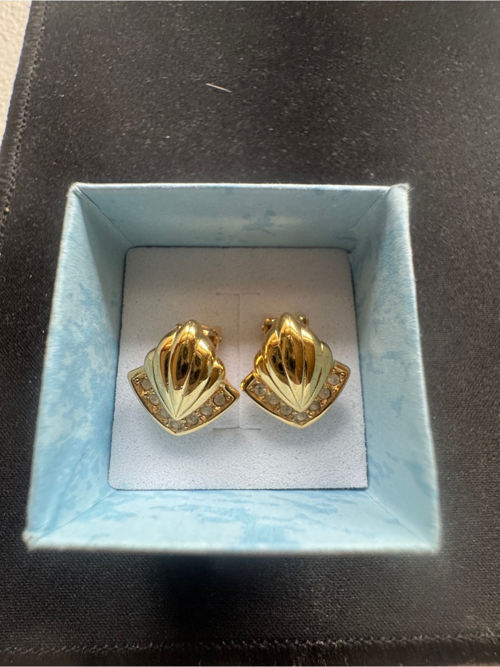Christian Dior stunning Gold Tone Crystal Accent Clip-On Earrings shell design